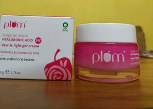 Plum Bulgarian Rose Gel Cream
