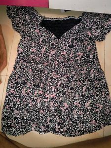Chic Floral Print Top