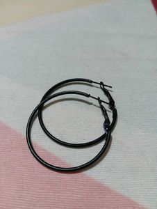 Classic Black Hoop Earrings ☺🤗