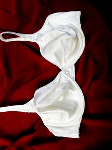 🇳🇿💫🎀Classic White Bra