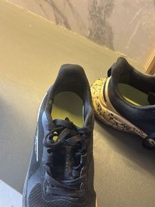 Men's Black Running Shoes