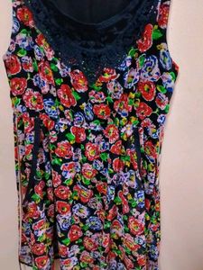 Black Floral Sleeveless Sundress with Lace Detail