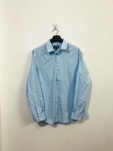 Light Blue Men's Button-Up Shirt 🇺🇸