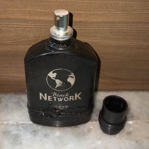 Black Network by Lomani Paris