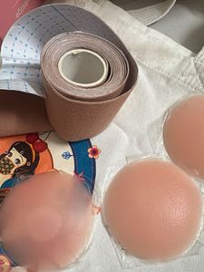 Boob Tape😙 Free nipple cover