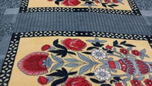Woolen Double Bedsheet With 2 Pillow Covers
