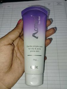 Acne Breakout Face Wash for Oily Skin