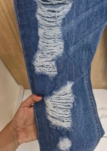 Roadster Boyfriend Fit High Rise Distressed Jeans