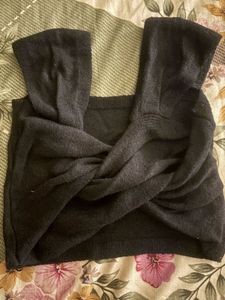 Chic Black Twist Front Top/Blouse