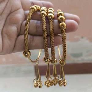 GOLDEN METAL LATKAN BANGLES WITH GHUNGROO 2