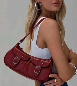 Chic Red Shoulder Bag
