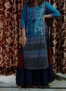 ETHNIC GOWN