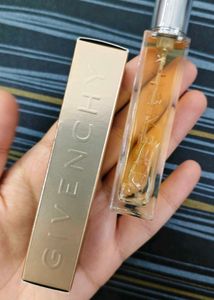 Givenchy Gentleman Society Eau de Parfum