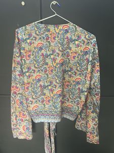 Floral Knot-Front Blouse