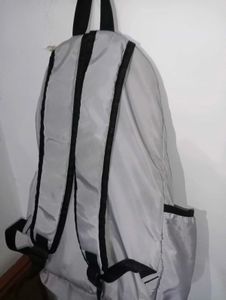 💥❤Stylish Grey Backpack ❤💥