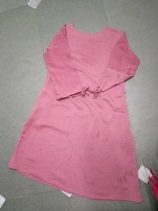 Elegant Pink Embroidered Kurta