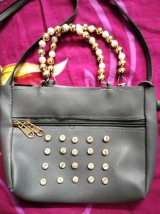 Designer Grey Sling Bag❤️