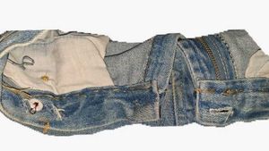 Light Wash Wide Leg Jeans