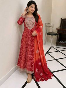 Stunning Red Bandhani Kurta with dupatta