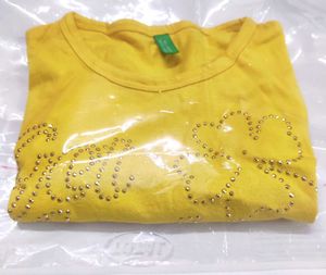 🇬🇧Baby Girls Bright Yellow "Get Lucky" Top