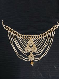 Elegant Pearl & Kundan Kamarbandh