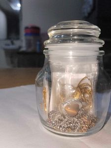 Necklaces  Jar (gold or silver)