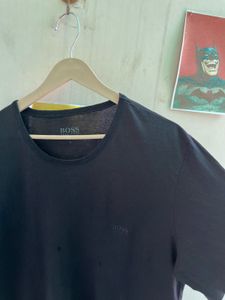 Hugo Boss basic black tee (T553)