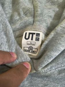 Rare Uniqlo UT Kaws x Sesame Street Collab Hoodie
