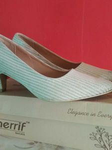 Sherrif Heels - Elegant Sparkle size 39