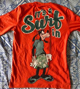 Disney Goofy "It's a Surf In" Graphic Tee ⚡️