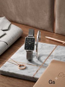 DW*❣️🔸 *LADIES WATCH &amp; KADA*🔸 *GOOD QUALITY*
