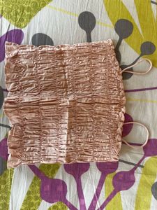 Chic Ruched Crop Top - Soft Peach