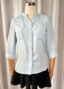 🚀🚀24Hrs EOS SALE🚀🚀 Light Blue Button-Up Top