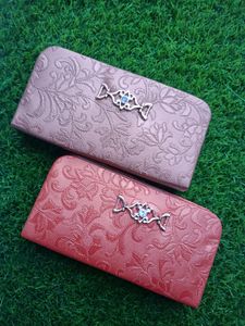 2 Purse At Just 200