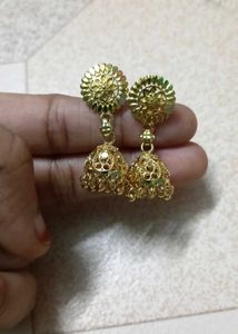 Chain with earings