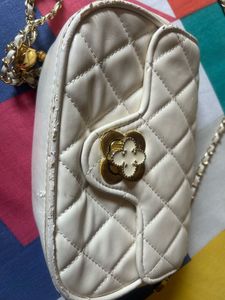 Chic Quilted Cream Crossbody Bag