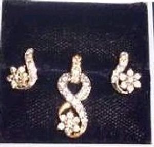 Sparkling Infinity Pendant & Earrings Set