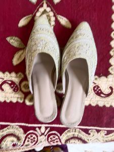 Embellished Pointed Toe Mules