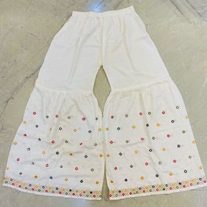 White Embroidered Kurta with Mirror Work