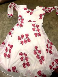 Chic White Heart Print Gown