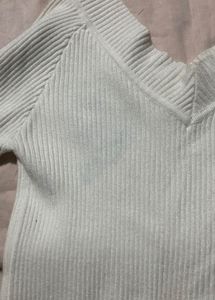 Chic Ribbed V-Neck Sweater