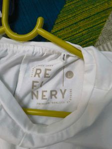 Chic Ruched White Sleeveless Top