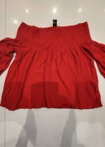 Forever 21 Red Off Shoulders Top