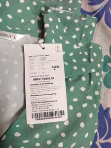 Chic Green Polka Dot Dress M size