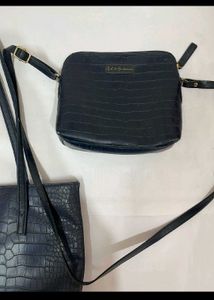 Caprese and mast &amp; harbour Tote Bags comb