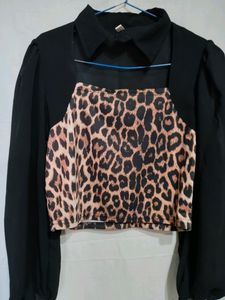 Leopard Printed Balloon Sleeve Top