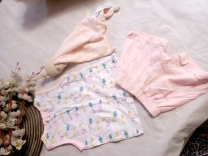 Vry,Beautiful Baby Dress And Cute Hanky