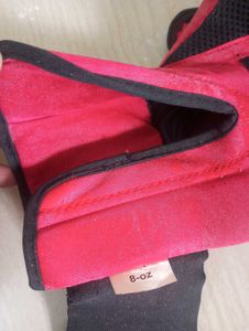 Red Boxing Gloves from Decathlon