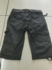 Women's Cargo Capri Pants