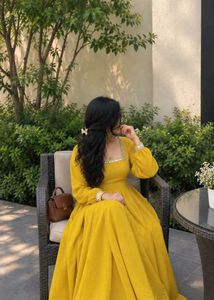 ✨Yellow Ethnic Gown mirror work lace 🪷🦢🌟
